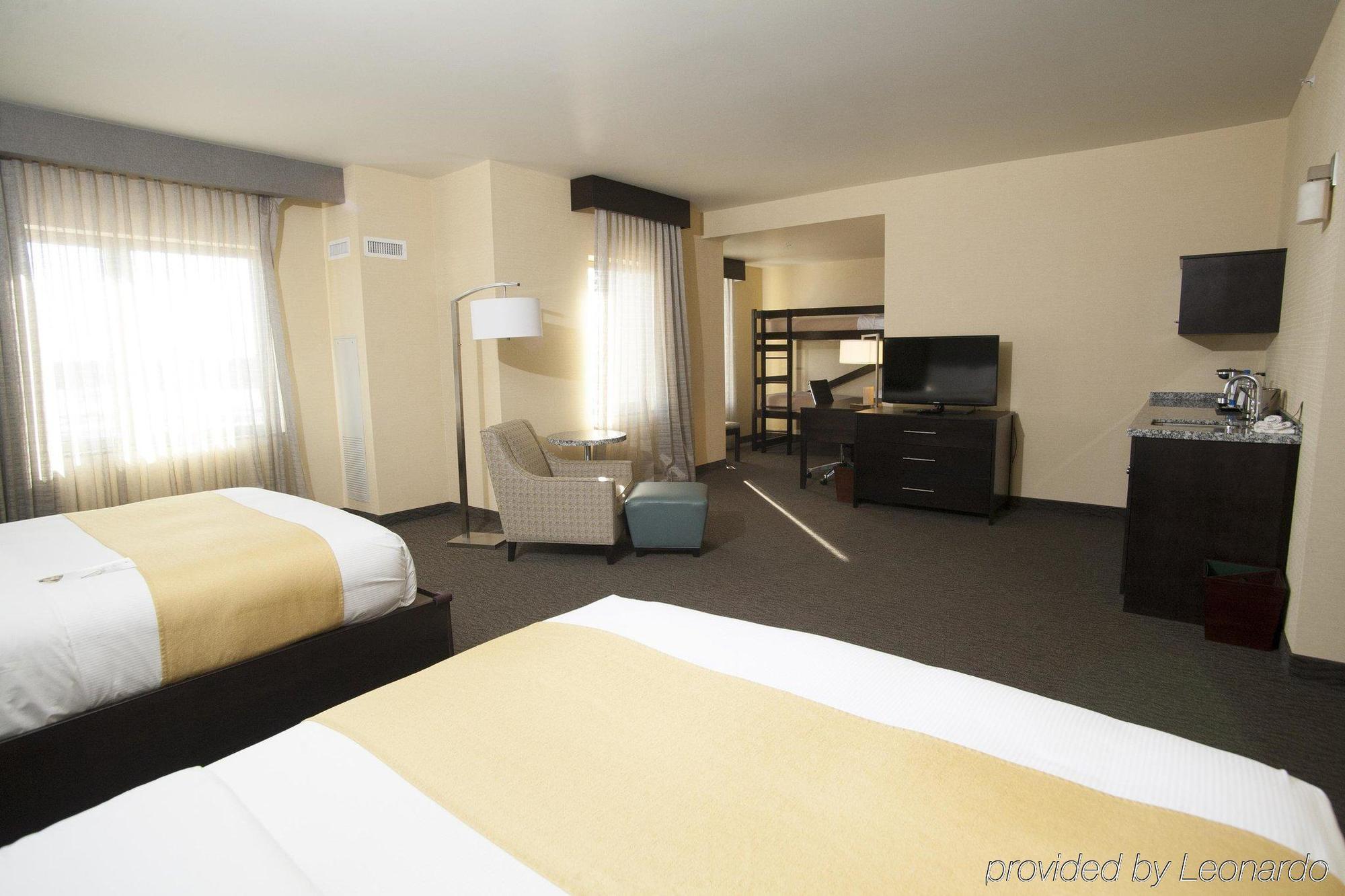 Doubletree By Hilton Bemidji Hotel Bagian luar foto
