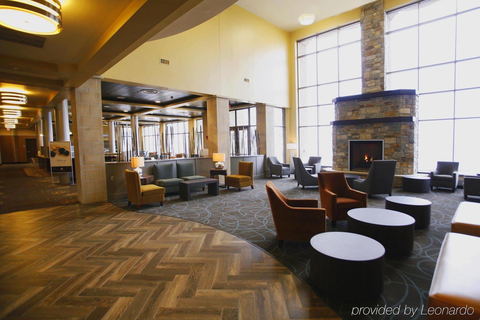 Doubletree By Hilton Bemidji Hotel Bagian luar foto