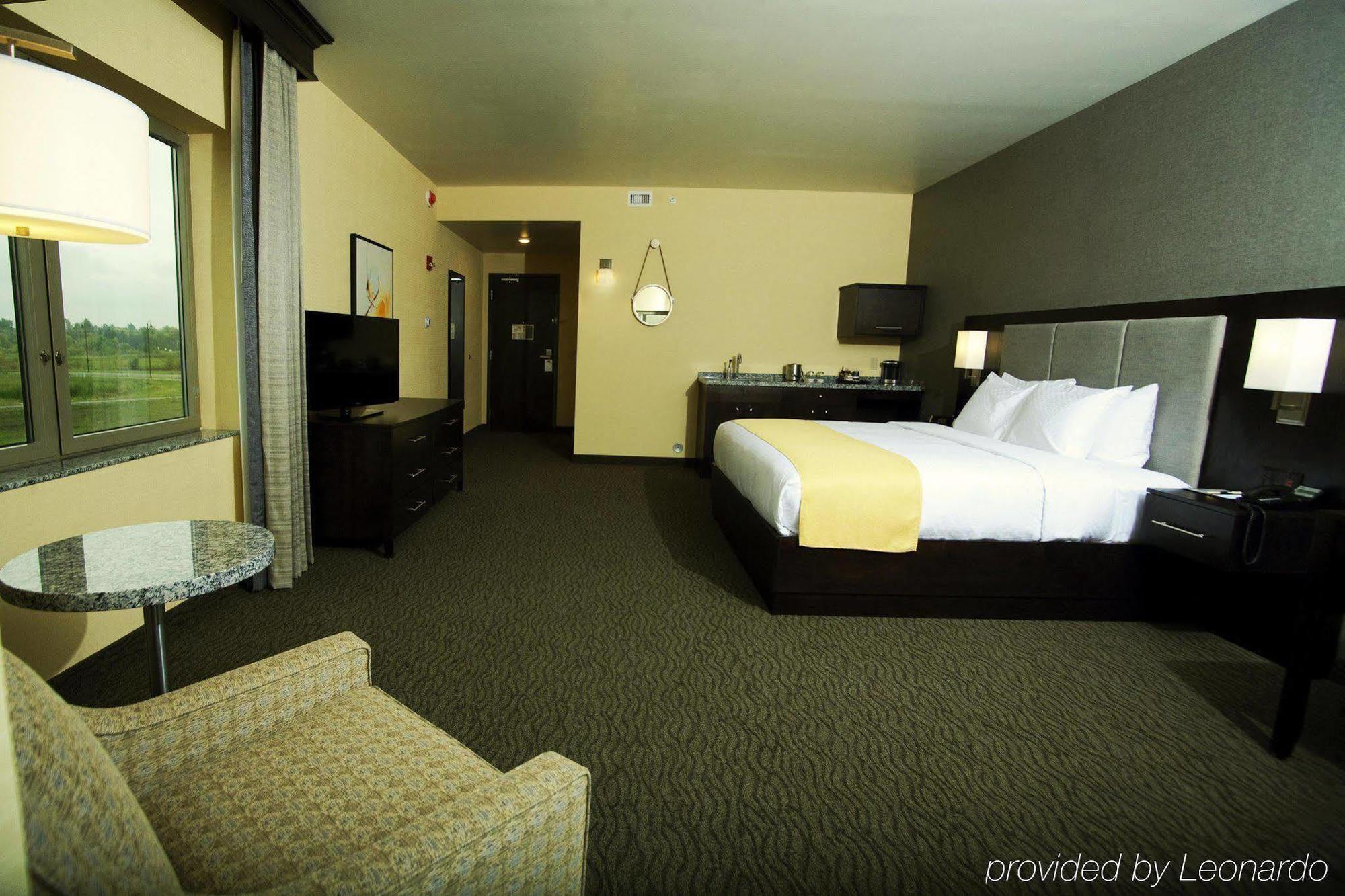 Doubletree By Hilton Bemidji Hotel Bagian luar foto