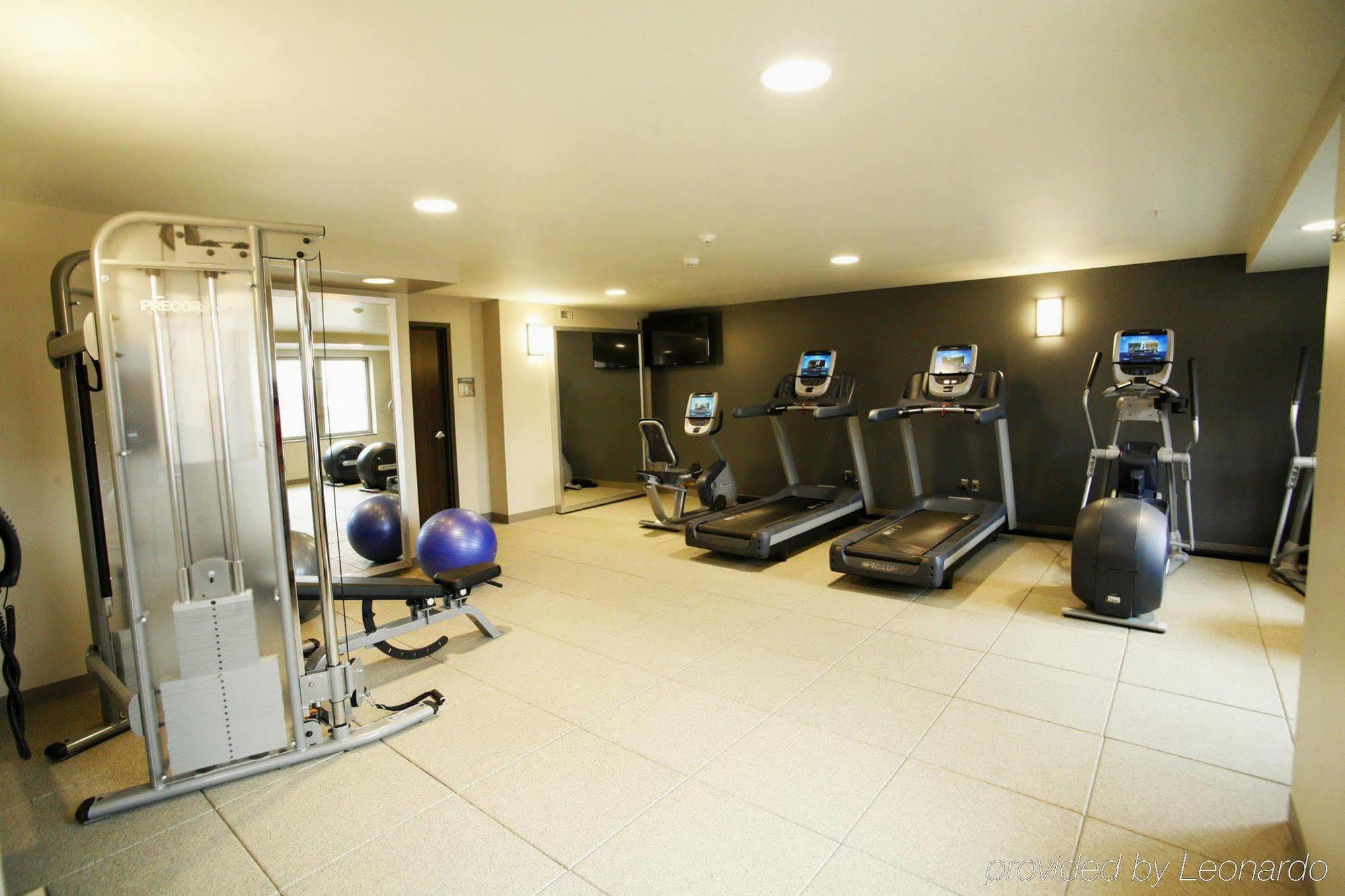 Doubletree By Hilton Bemidji Hotel Bagian luar foto